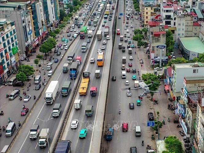 Hình ảnh từ thiết bị UAV thực hiện quá trình giám sát giao thông từ trên cao. (Ảnh: Trung Nguyên/TTXVN)